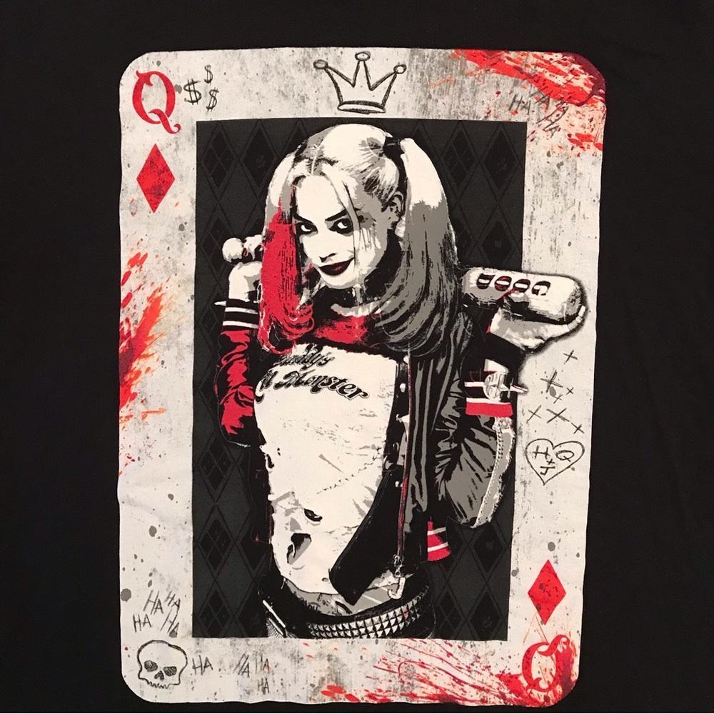DC Comics Suicide Squad Harley Quinn Queen of Diamonds Graphic Tee Size Small - Picture 2 of 5
